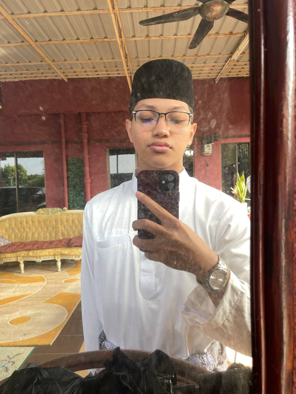 Wan Darwish Zafri Profile